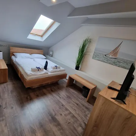 Sleeping Sailors Boutique Bed & Breakfast 3*