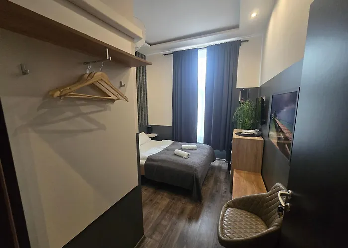 Sleeping Sailors Boutique